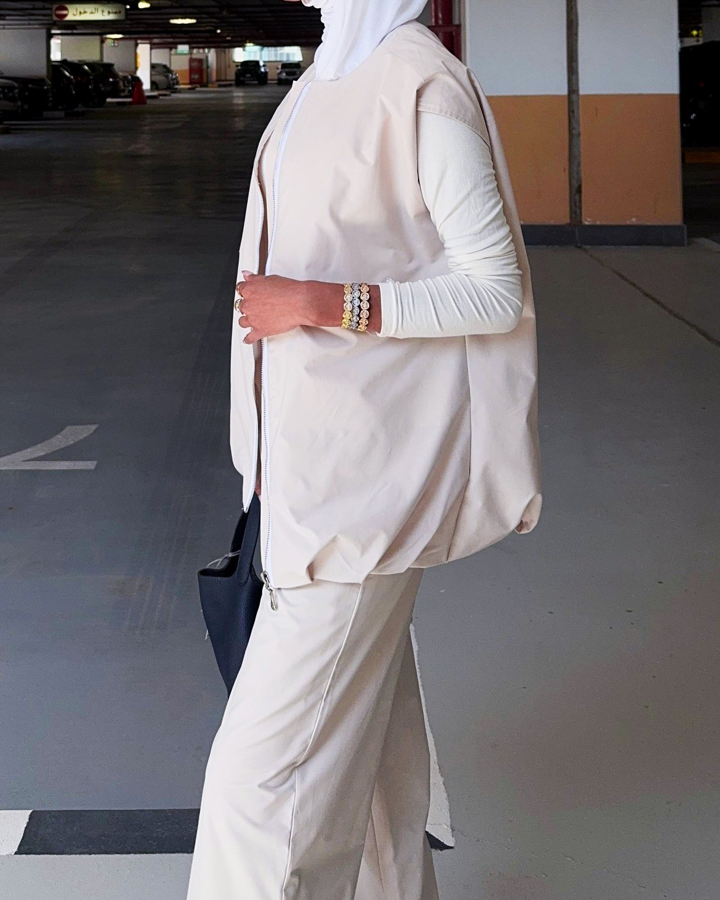 Ivory Flow set